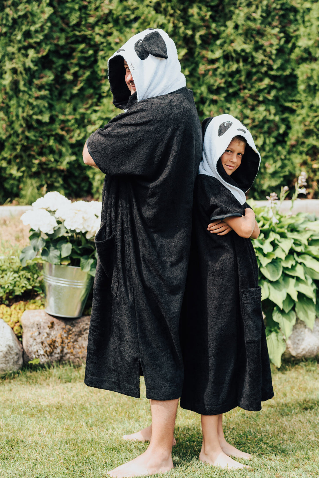 Kurzarm-Poncho PANDA für Kinder, Größe 122-150 – Detailansicht 1