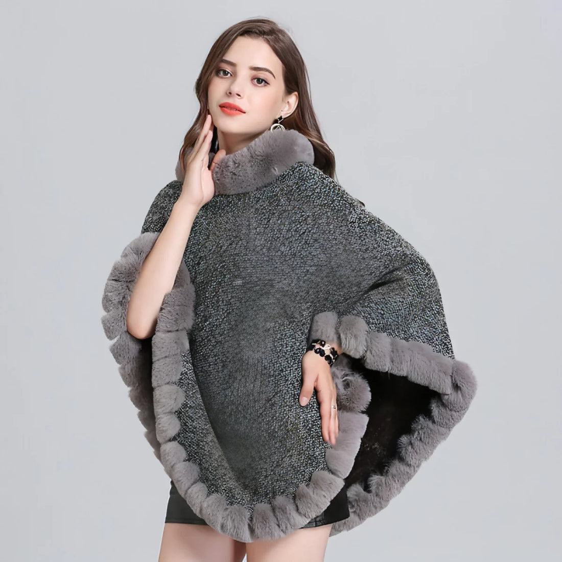 Damen Strickjacke locker geschnitten – Detailansicht 5