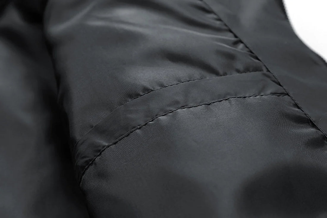 Herren Steppjacke mit abnehmbarer Kapuze – Detailansicht 1