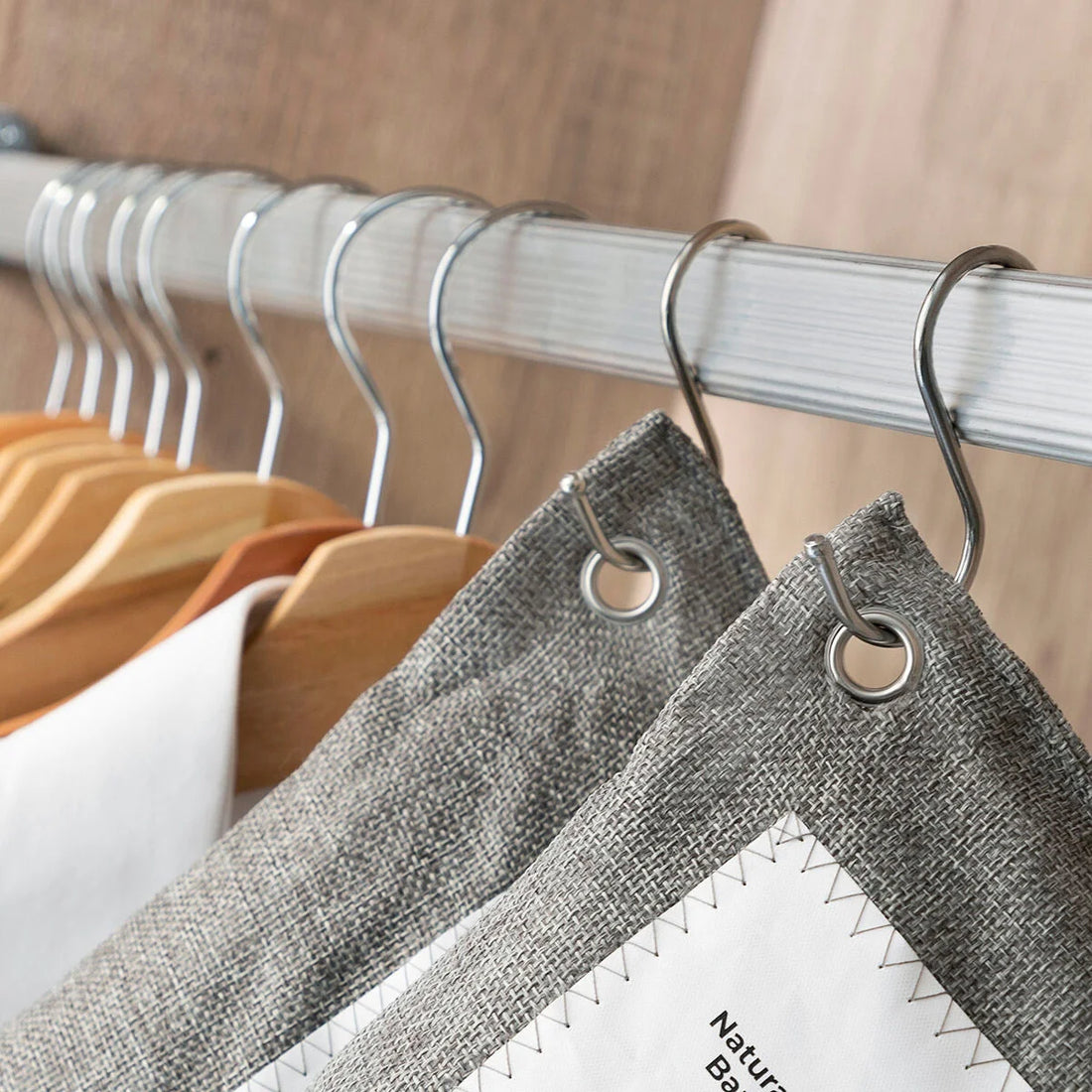 Luftreinigungsbeutelset mit Aktivkohle Bacoal (2er Pack) – Detailansicht 2