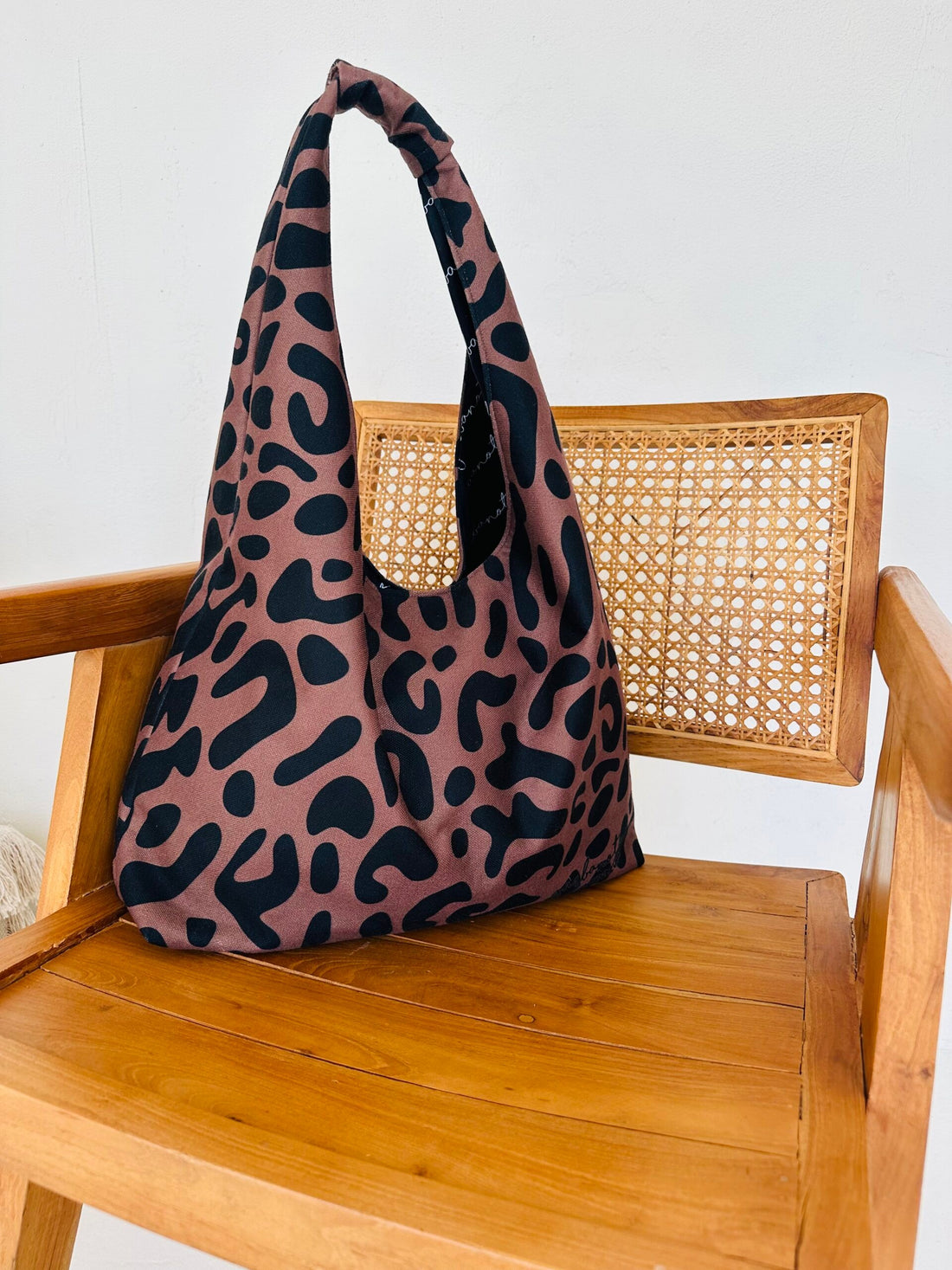 Moon Handtasche – Classic Leopard – Detailansicht 4