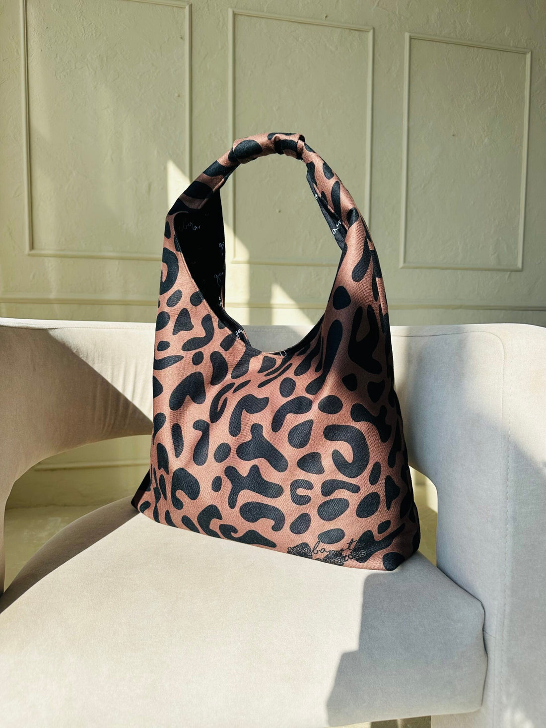 Moon Handtasche – Classic Leopard – Detailansicht 5