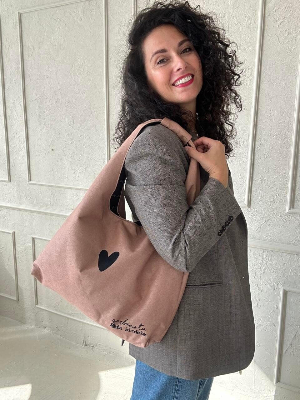 Moon Handtasche Heart – Creme – Detailansicht 2