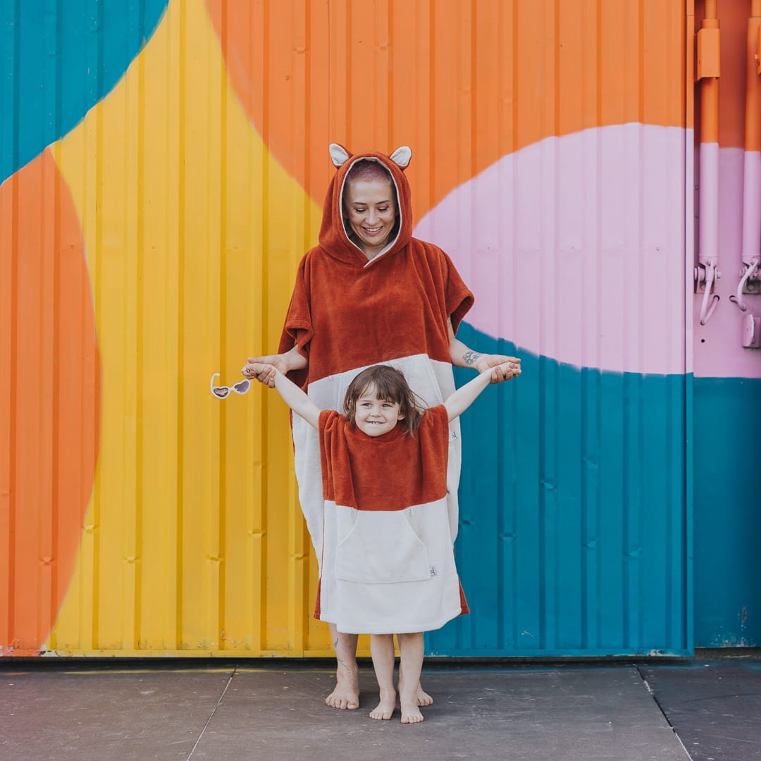 Surffoxy Kinder-Badeponcho – Orange – Detailansicht 4
