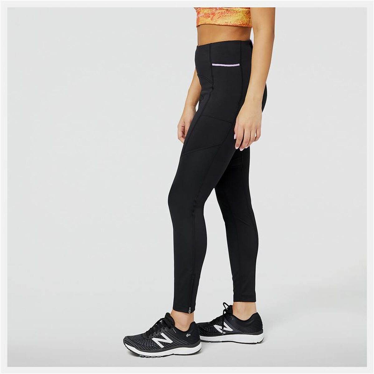 Sporthose Damen New Balance Impact Run AT Heat Tight Damen Schwarz - AWK Flagship