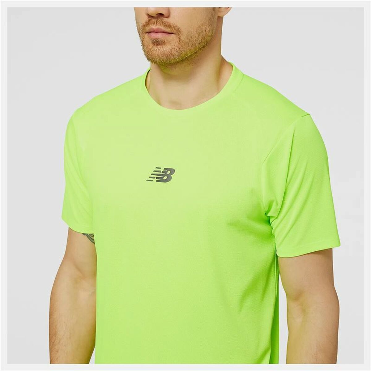 Kurzärmliges Sport T-Shirt New Balance Zitronengrün - AWK Flagship