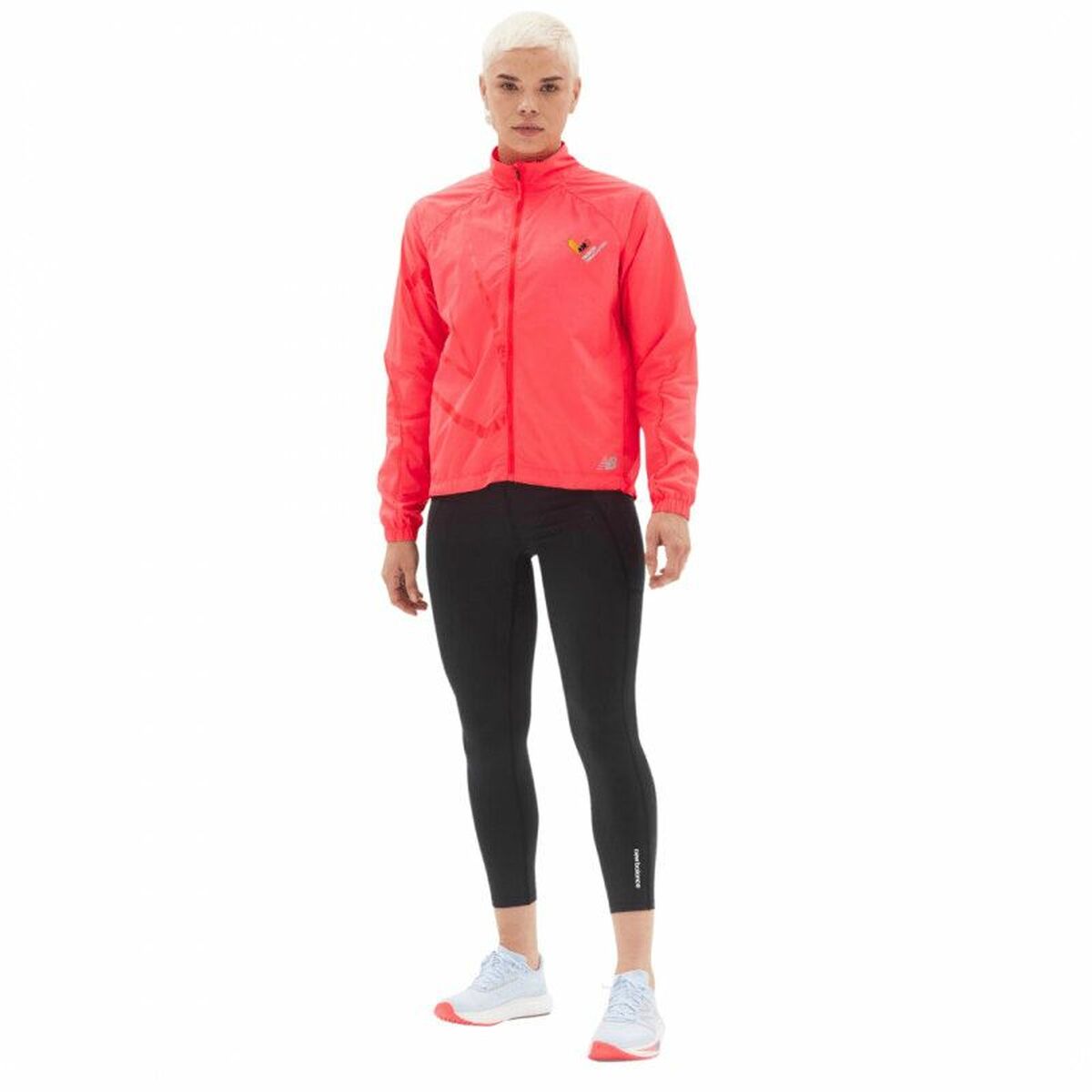 Sportjacke für Frauen New Balance  Printed Impact Run Orange - AWK Flagship