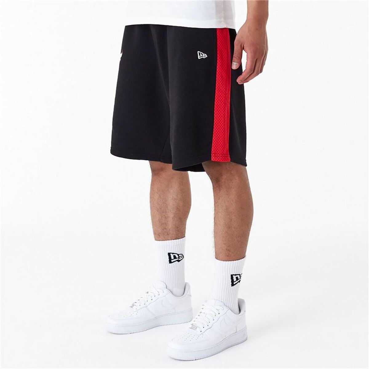 Herren-Sportshorts New Era NBA MESH PANEL OS SHORTS CHIBUL 60435477 Schwarz - AWK Flagship