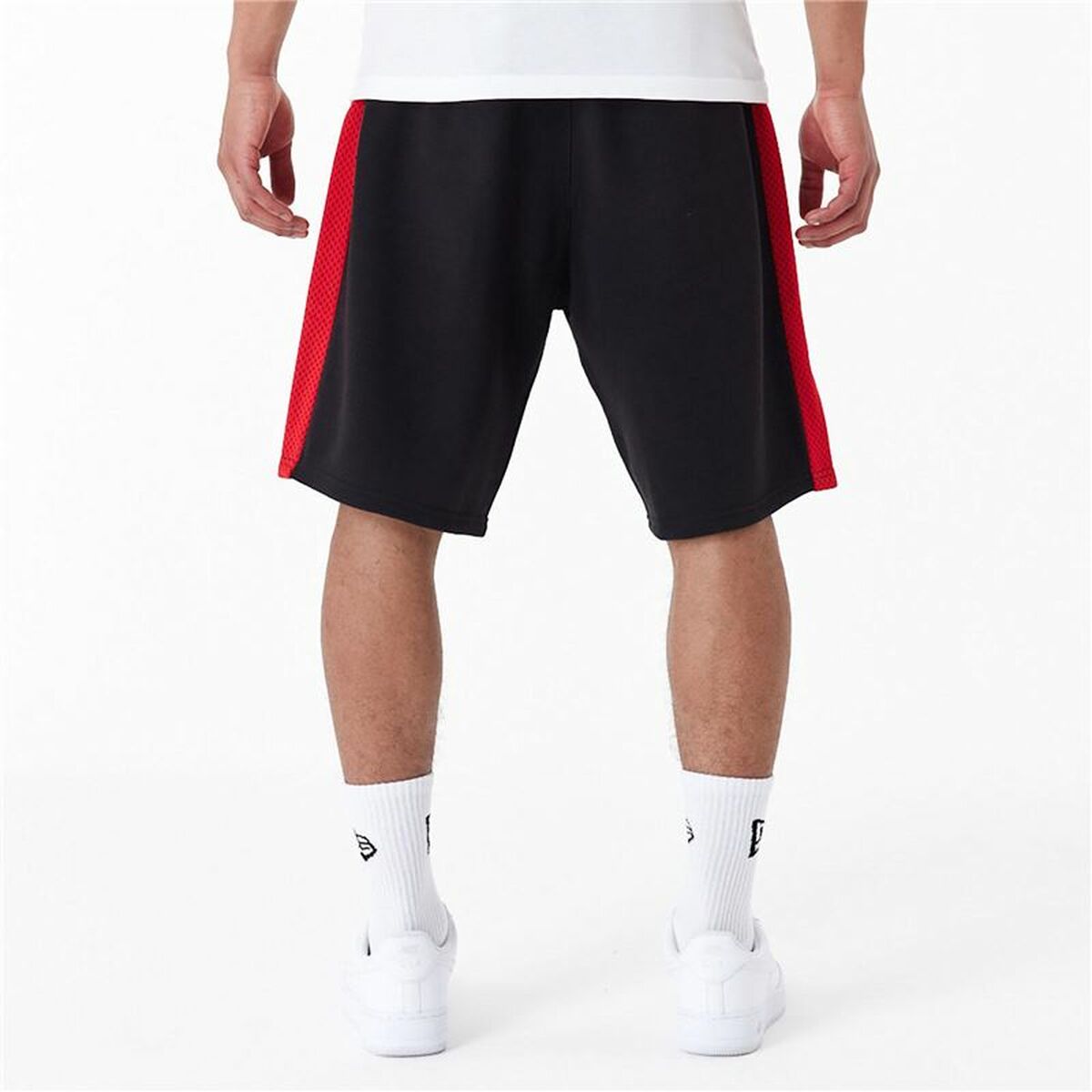 Herren-Sportshorts New Era NBA MESH PANEL OS SHORTS CHIBUL 60435477 Schwarz - AWK Flagship