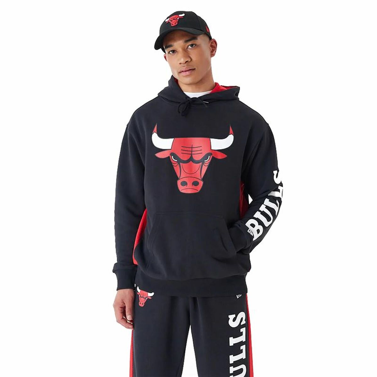 Herren Sweater mit Kapuze New Era Chicago Bulls NBA Schwarz - AWK Flagship