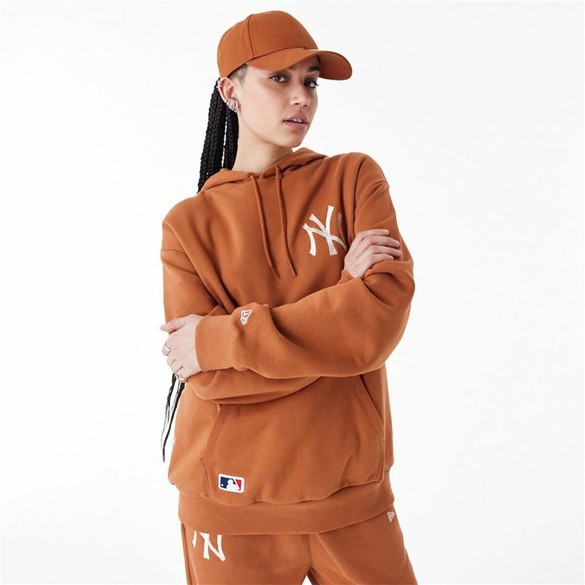 Damen Sweater mit Kapuze New Era League Essential New York Braun - AWK Flagship