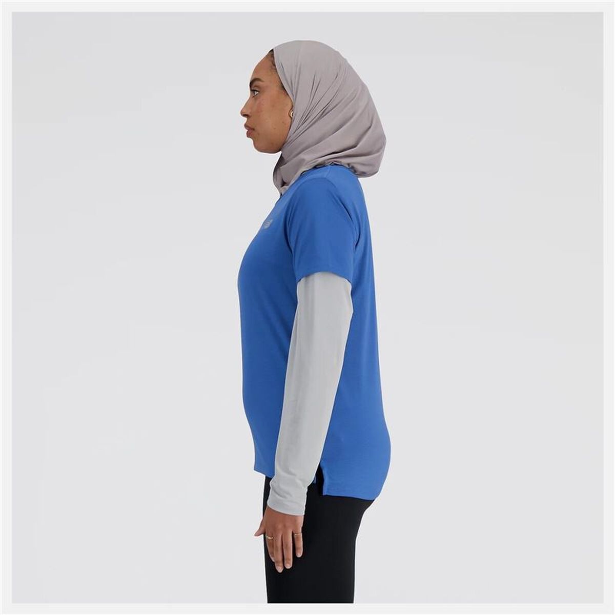 V2H3F734BE9BB070B04173D0F548120FD3BR7626969P3