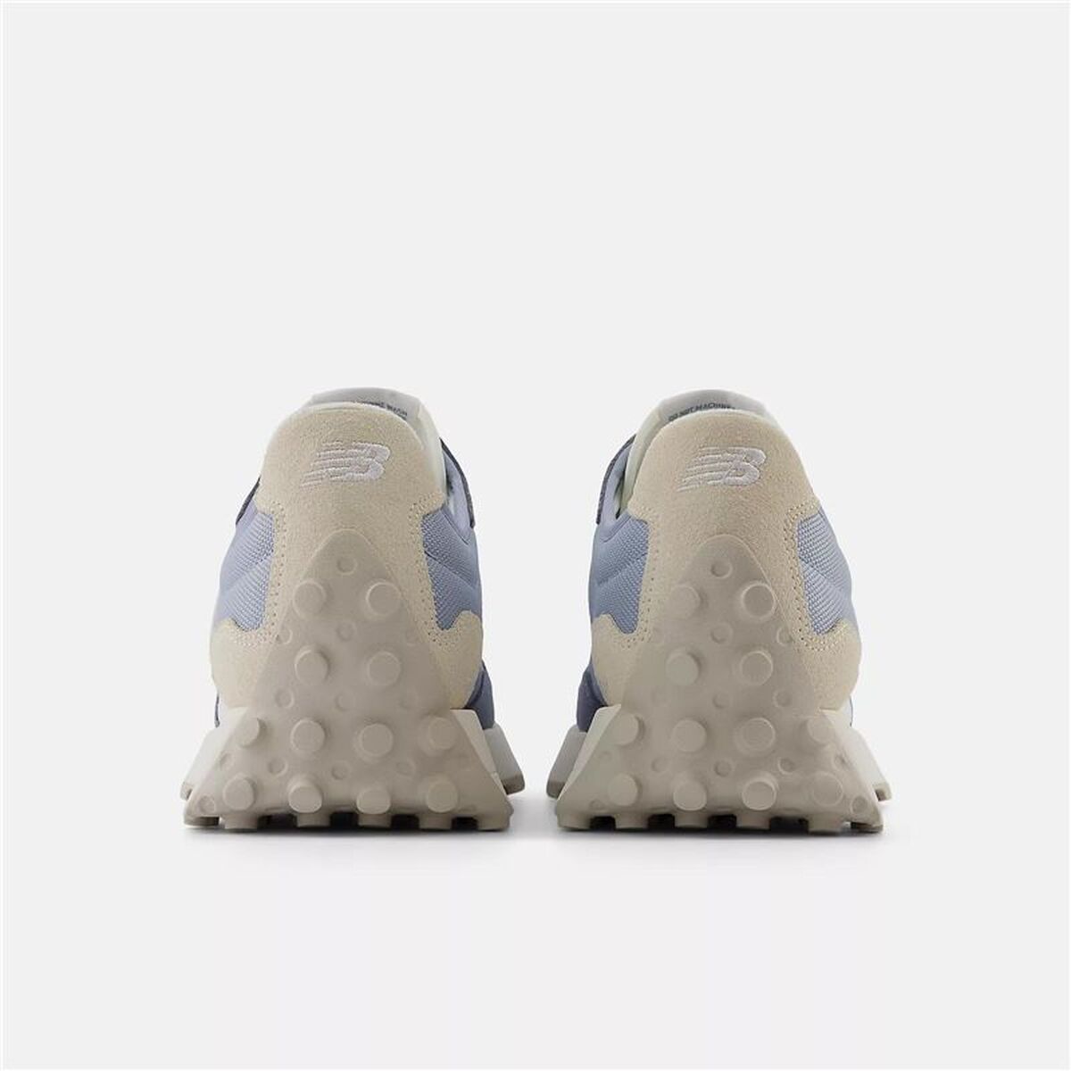 V2H04AD40F63AAF75368D7181B698B0068BR7602533P5