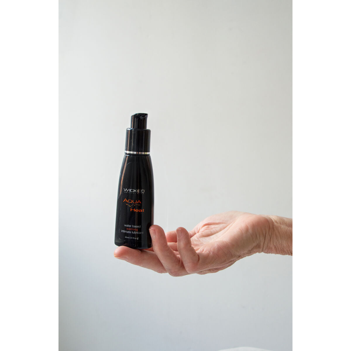 V5HEF3FEAB2985DD9D7B1338CAFE304E022R5543575P4