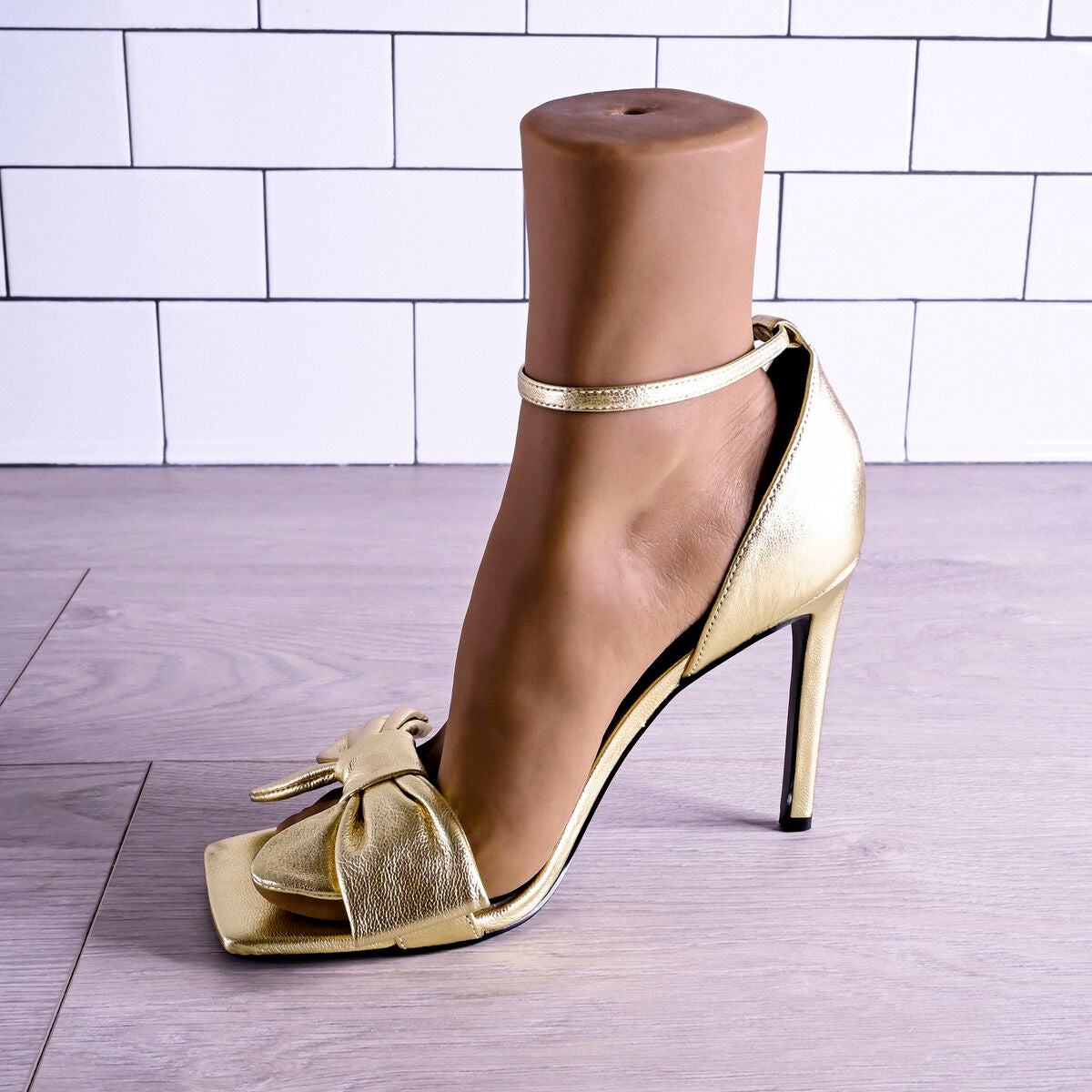 V6H3A25AA2A6CBF70F0E3F69B5BAB05DC64R4902830P6