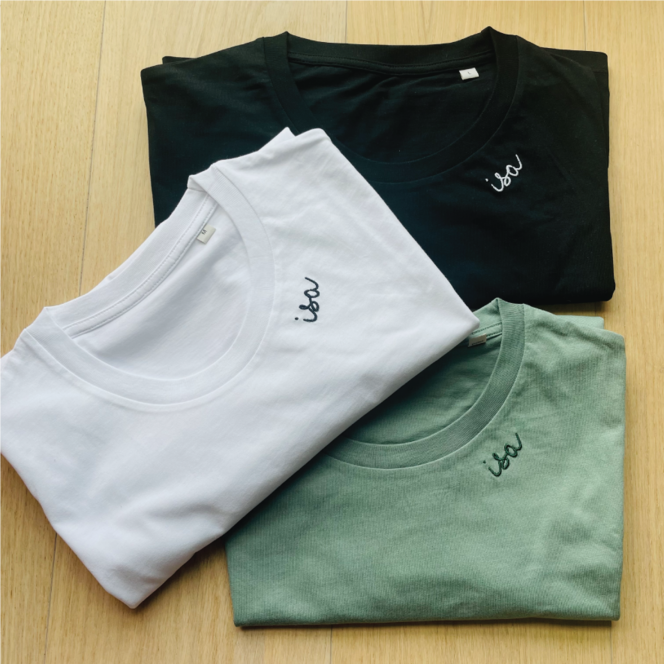 Bio-Baumwoll-T-Shirt mit besticktem Kragen "Isa" (EE) – Produktansicht 4