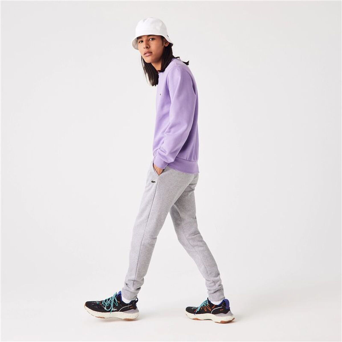 V2H64E86067C72E1FEC56D583843360873ER7695878P6