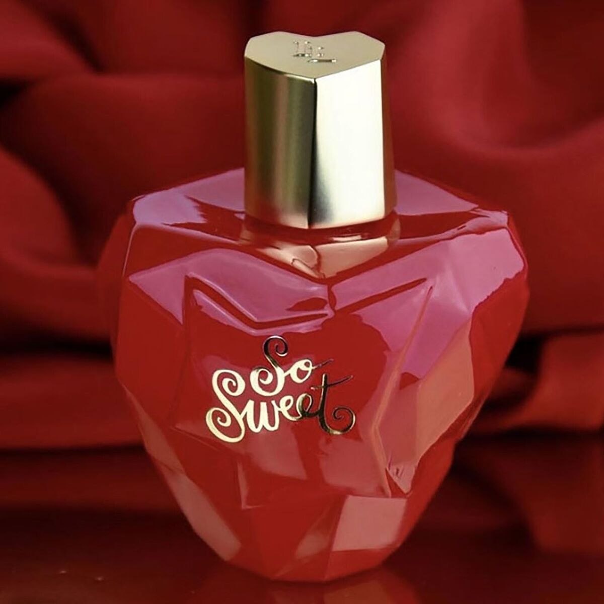 V2HE7D1A8B1050BB1D68CE7559584044E3AR7705274P5