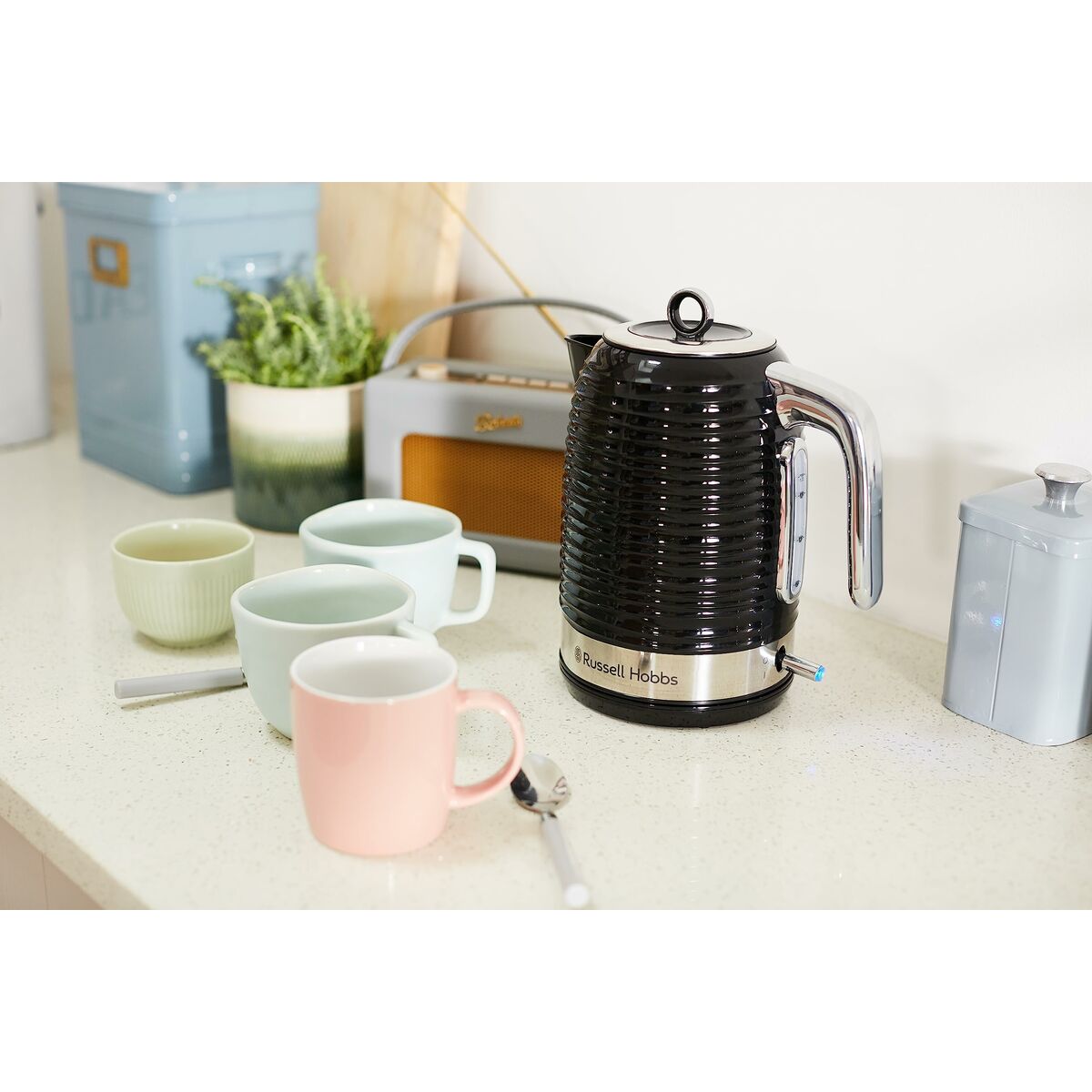 Wasserkocher Russell Hobbs 24361-70 Schwarz Bunt Kunststoff 1,7 L - AWK Flagship