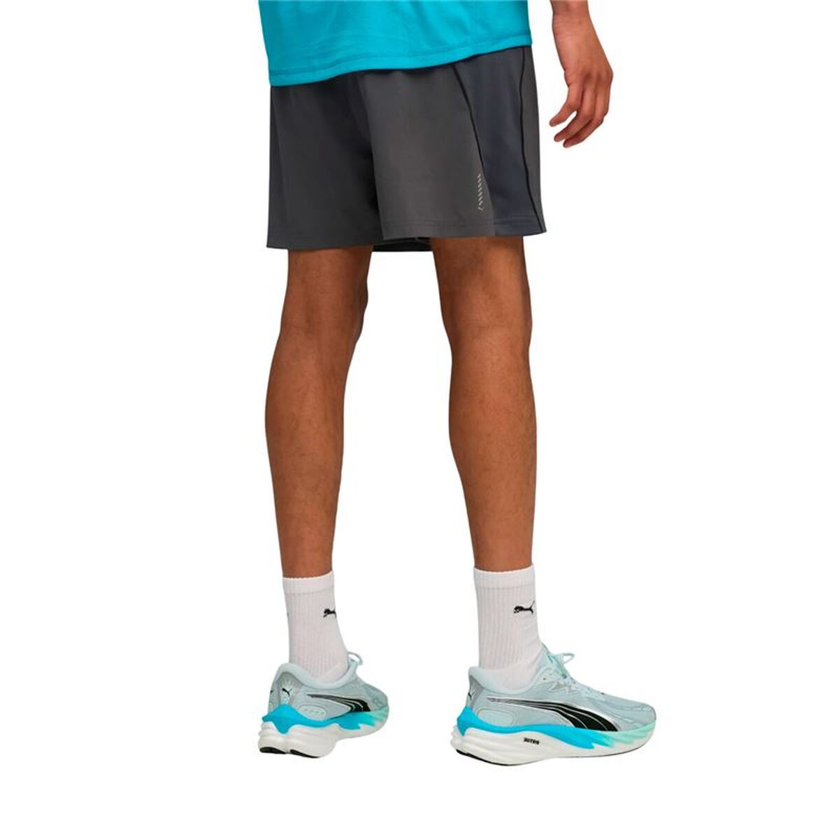 V2HB84CD4B13760889260F70FAFA7A8CE8DR7636303P4