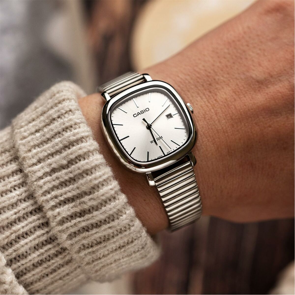 V4HBB551B0DB7FE839FD631B1645E7230B3R6950193P3