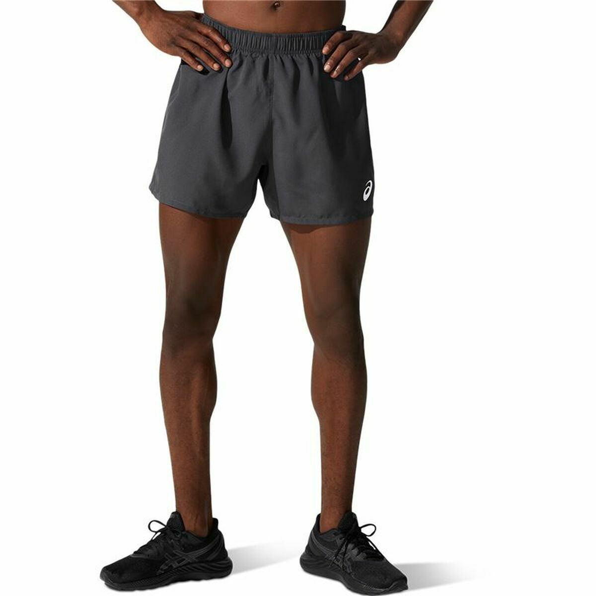 Herren-Sportshorts Asics Core Dunkelgrau - AWK Flagship