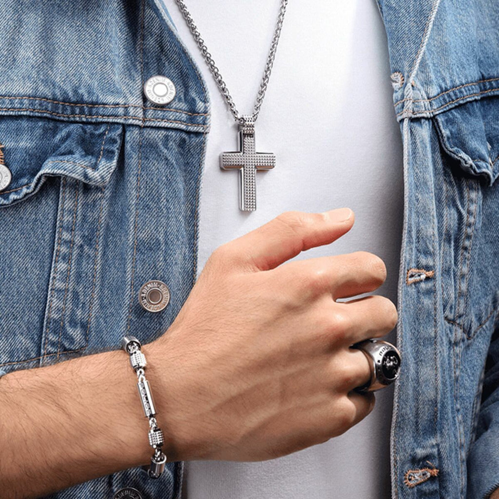 V5HE361107F6843163EA8D84FA2B0A94650R5679395P2