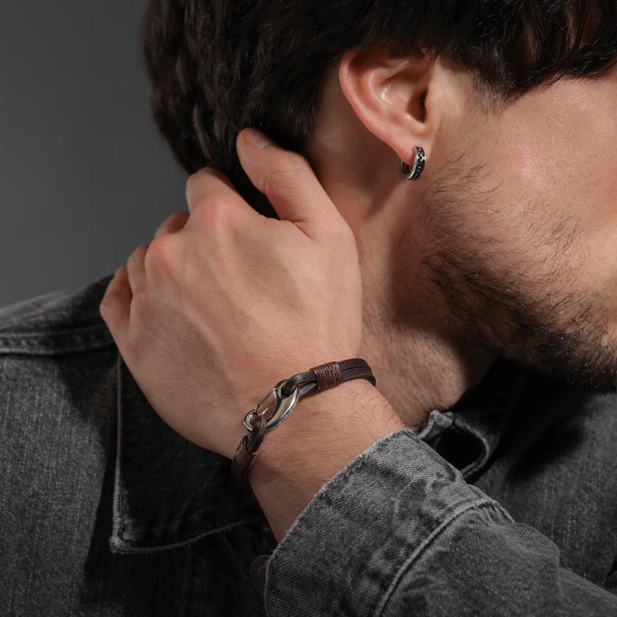 V5H26A1D45EF5EFC5D0DECFFD8C65CEE2B5R6187416P4