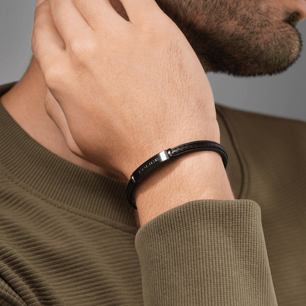 V2H1BD71254C9B85A0A354DCC8F8086F832R7739695P4