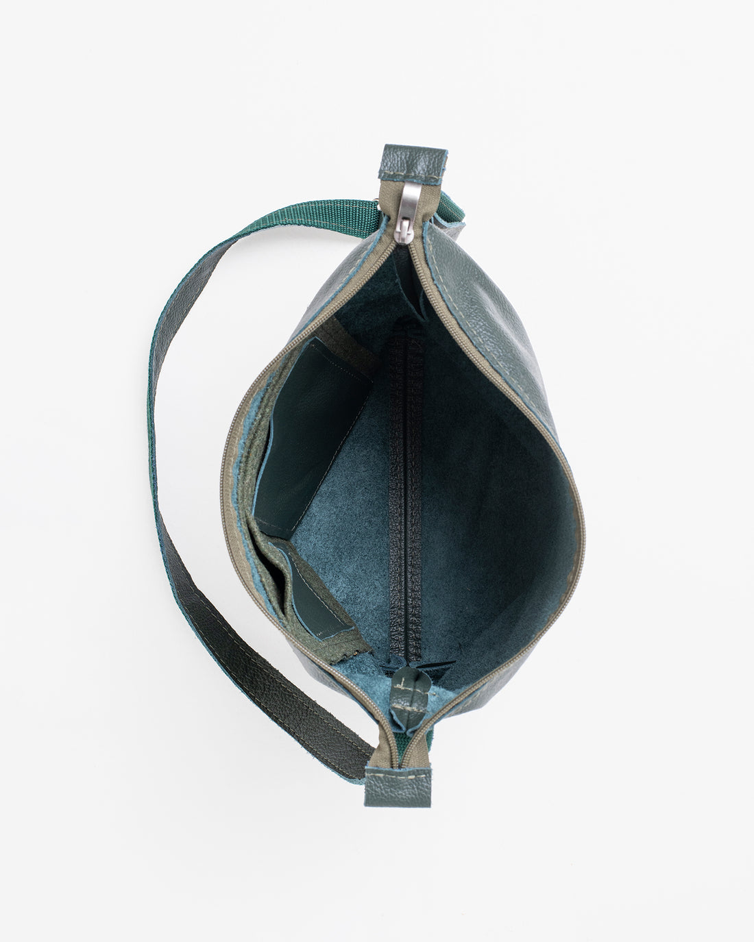 Schultertasche Anet L – Dunkel Grau – Detailansicht 1