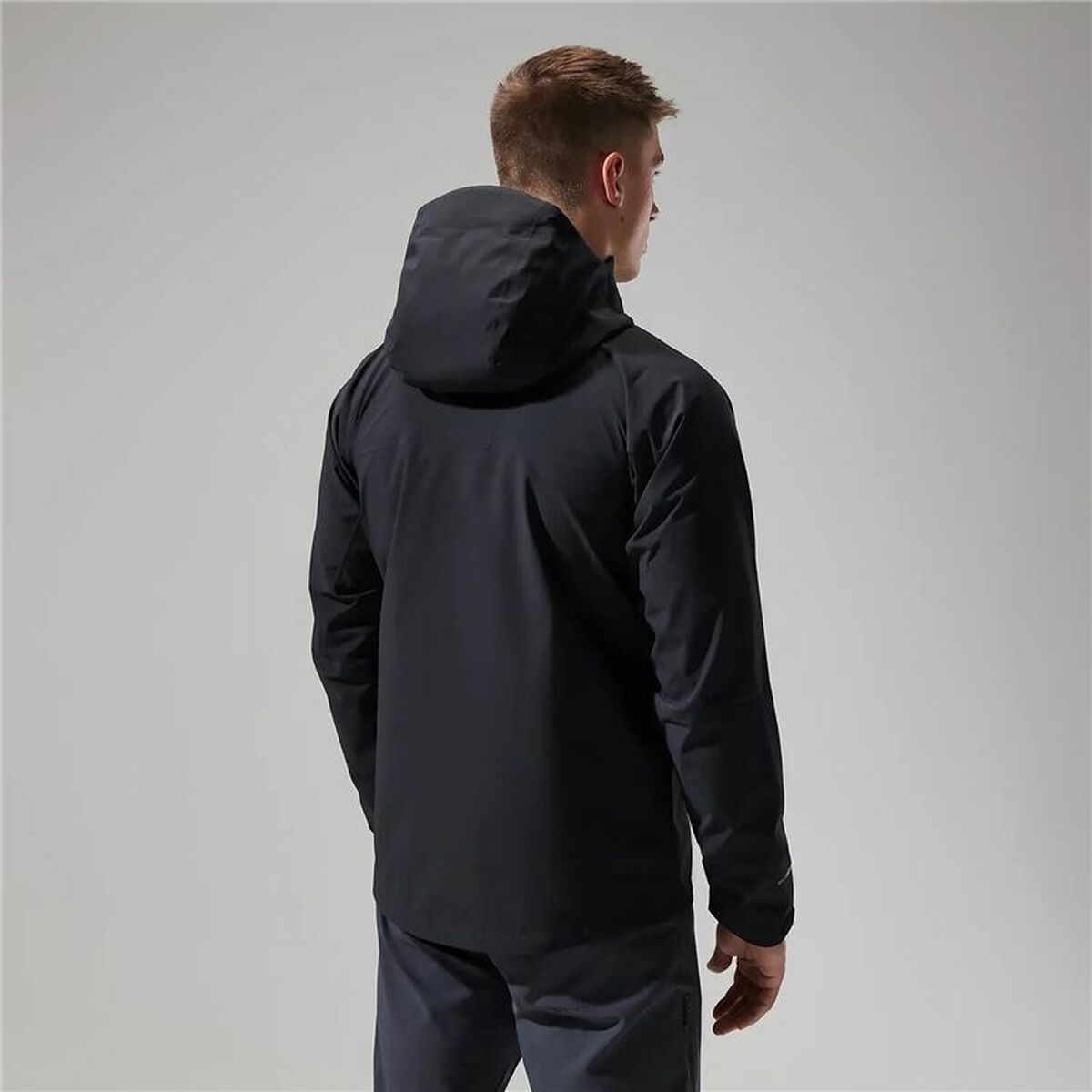 Sportjacke für Herren Berghaus Kember Vented Schwarz - AWK Flagship