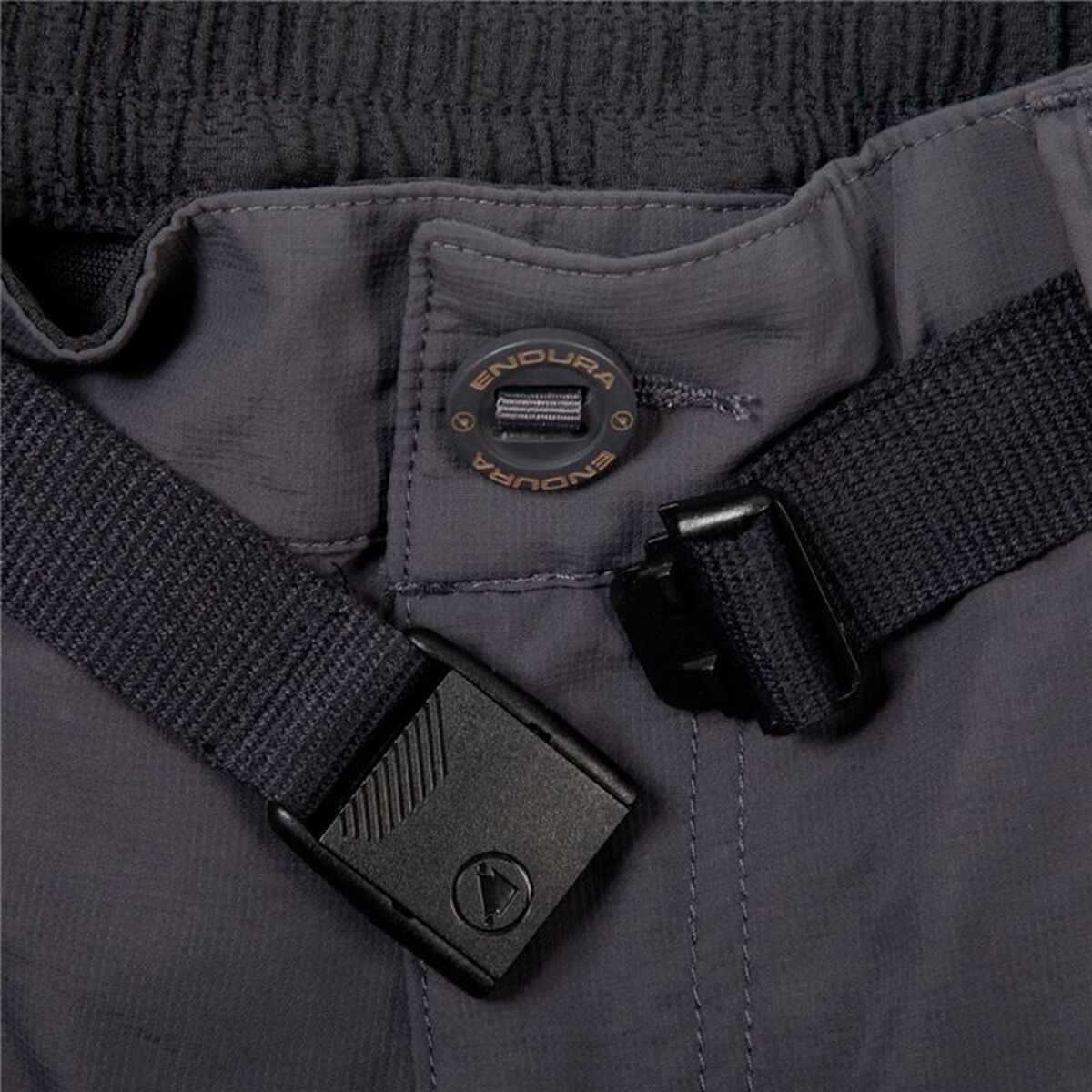 V2HA29252911B4F4AE71AF208033DDE2C86R7636408P6