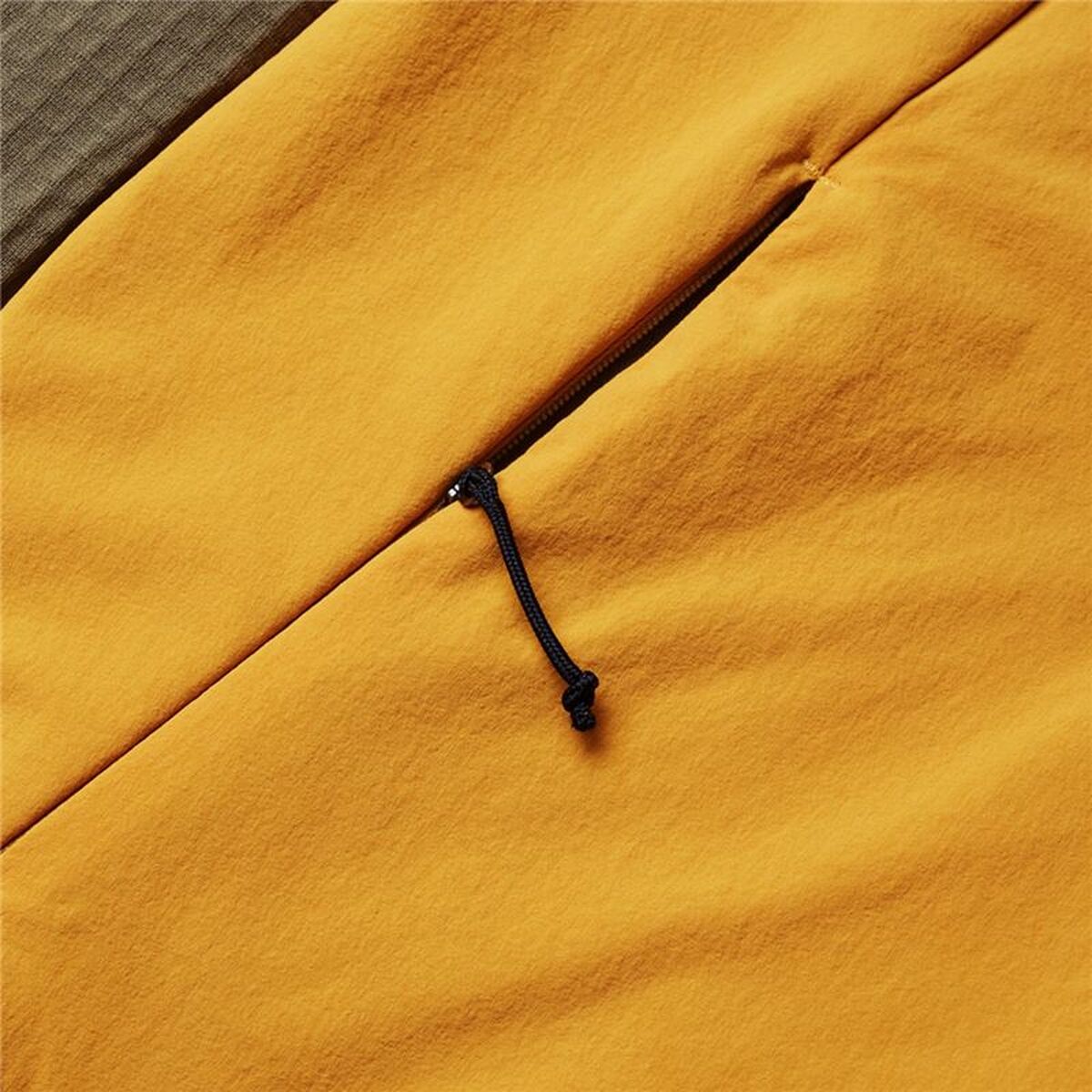 V2H8DB078D49B385584A9C848E6D93031BFR7629071P3