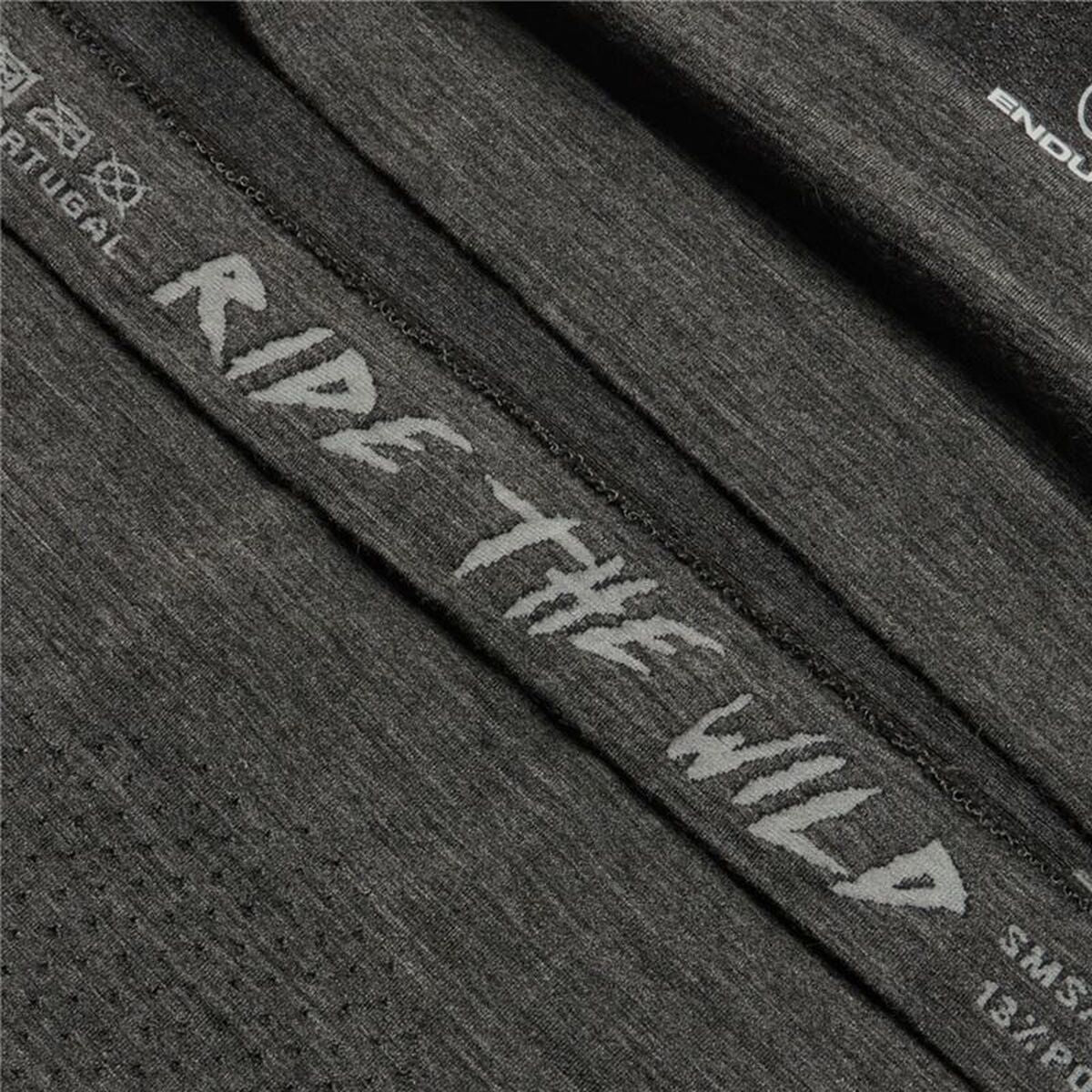 V2HE5AFD1BD0EDB26E296F0D82A0425D41DR7628645P4