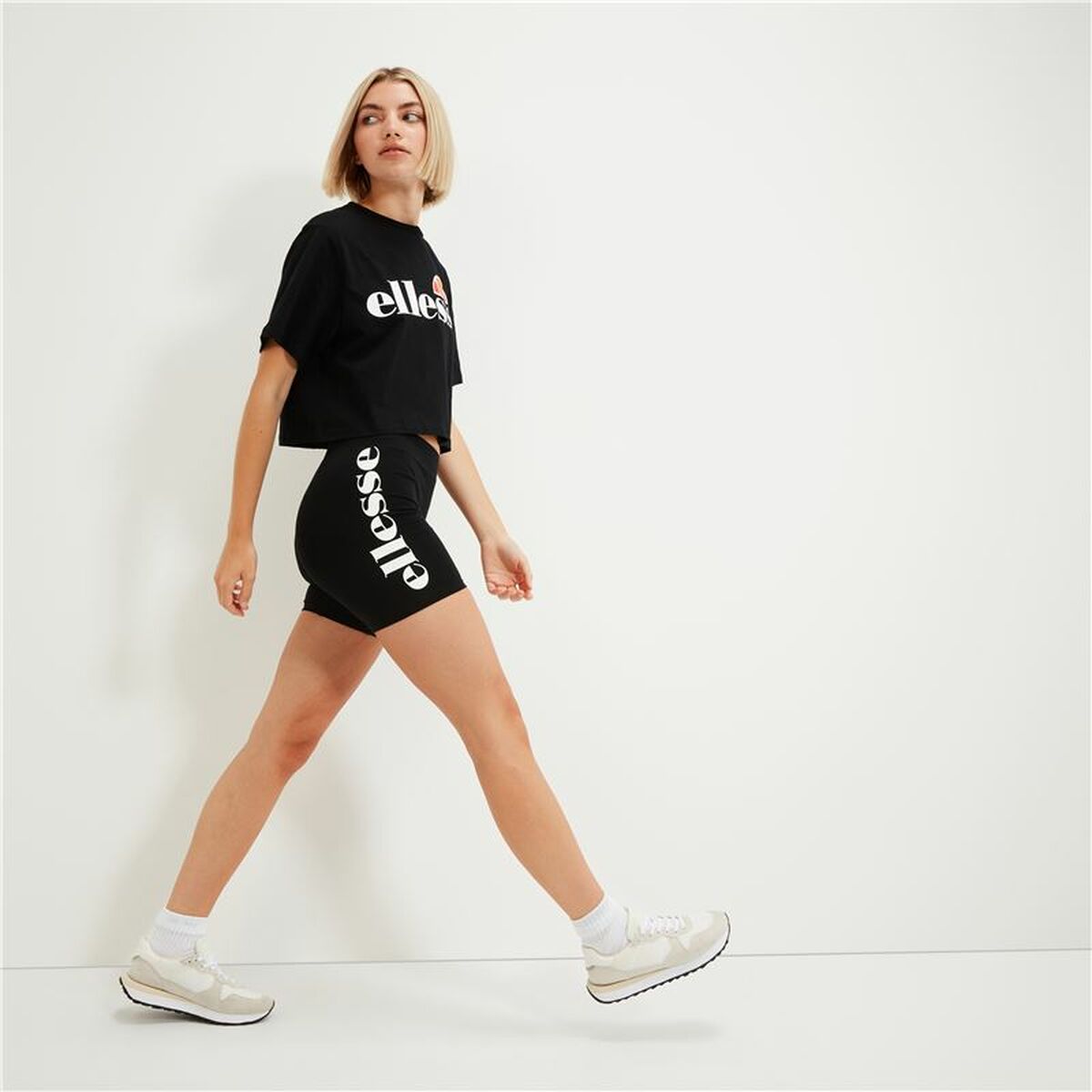 V6HEE8F5AF939EA42F3C5ACEF87F9F5011CR7231209P6