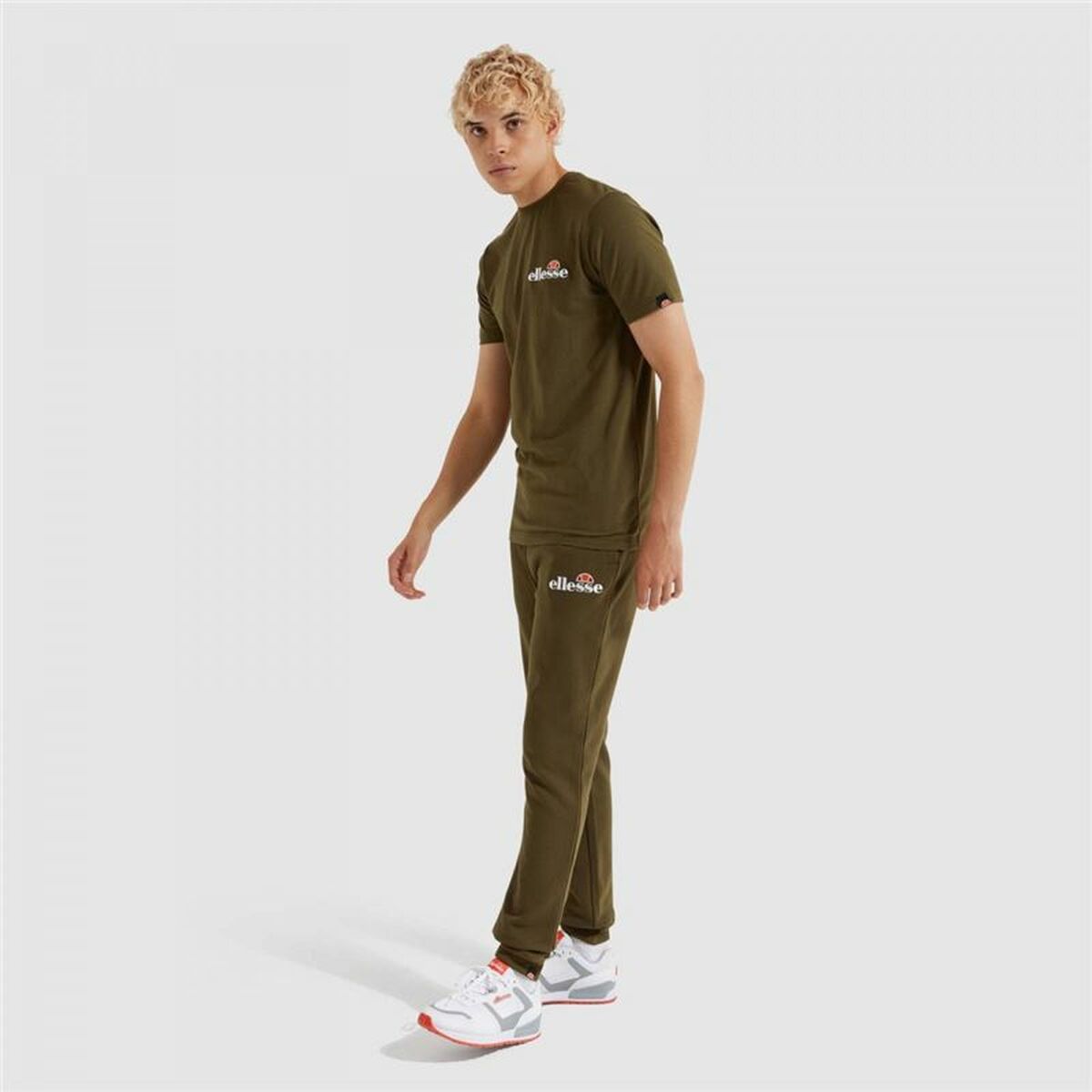 Lange Sporthose Ellesse Nioro Jog Herren Olive - AWK Flagship