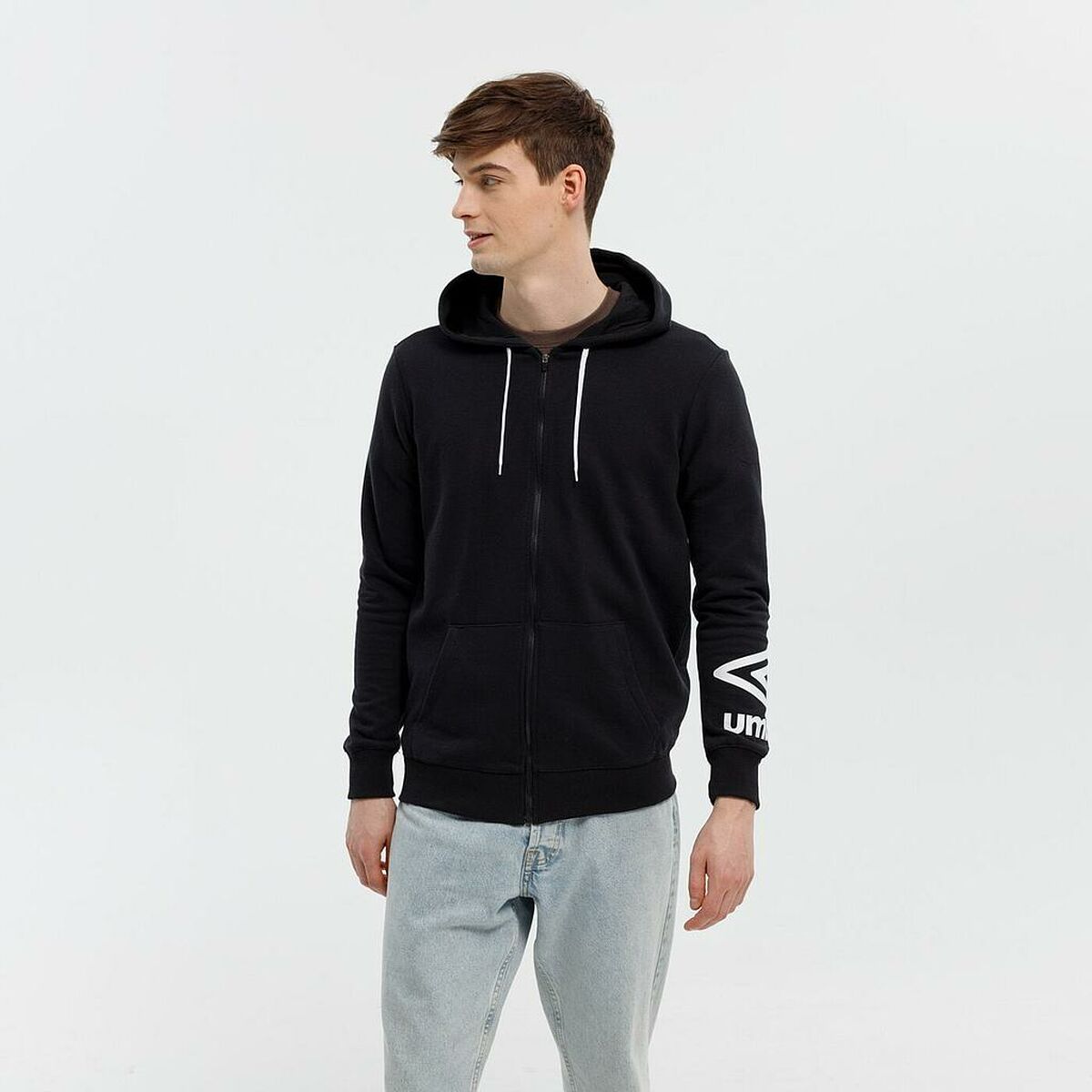 Herren Sweater mit Kapuze FW TERRACE ZIP HOODIE Umbro 66063U 060 Schwarz - AWK Flagship