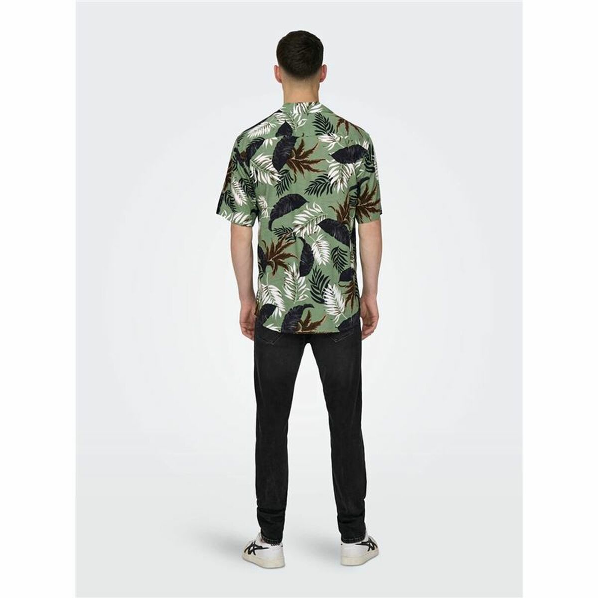 V6H3A666A5723825BDF311E18E1F28C5641R4371803P6