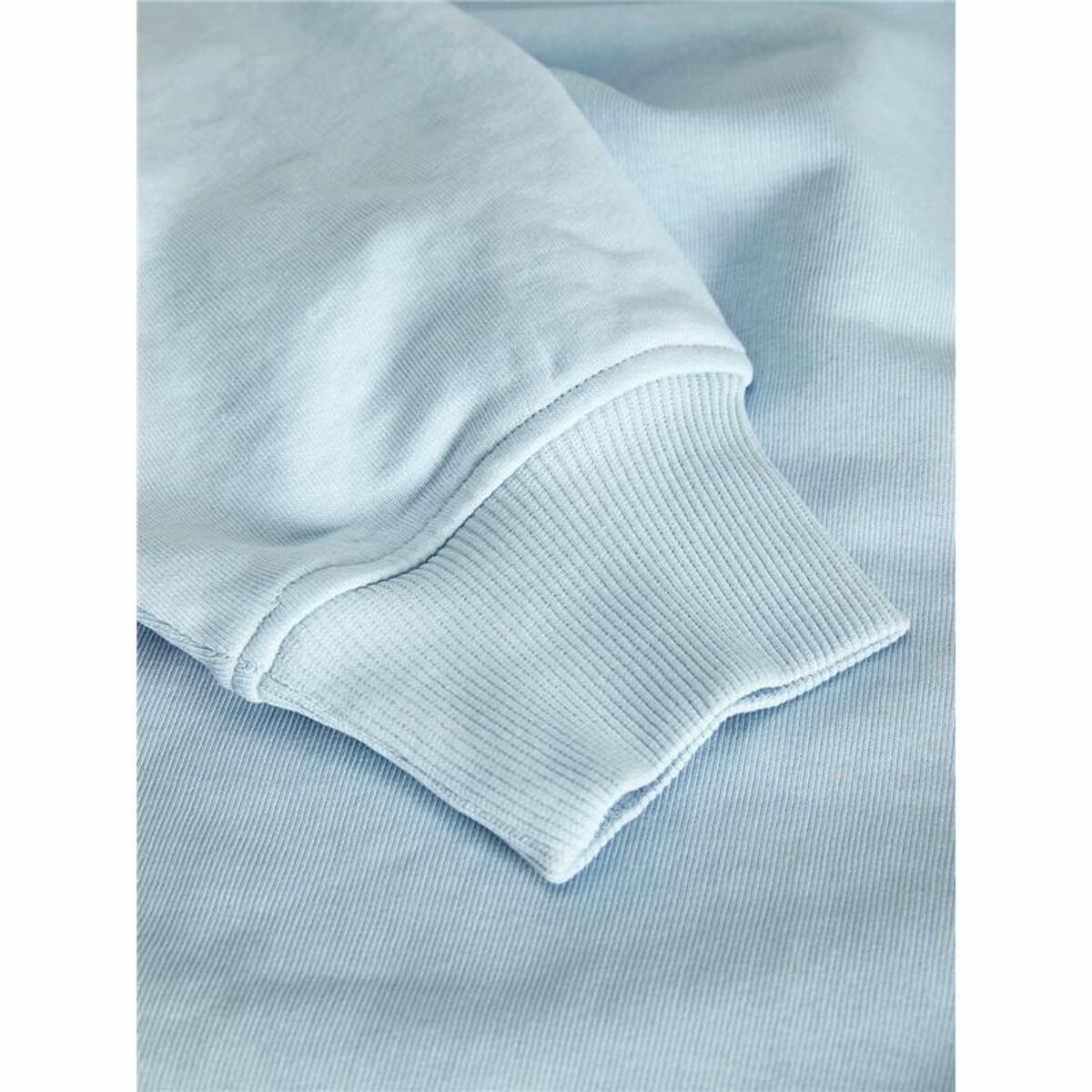 V6H4F24BB7C081F1738DFCFD193960047E9R6110372P9