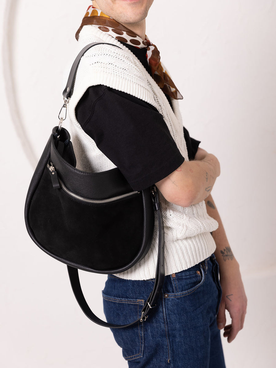 Lederhandtasche STELLA – Schwarz & Suede