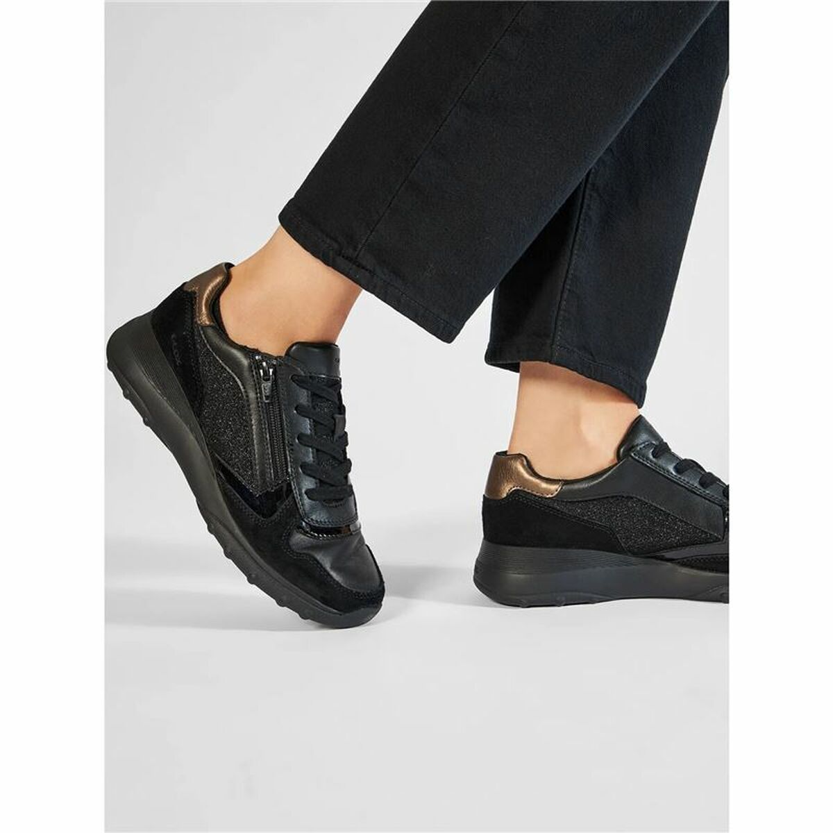 Damen Sneaker Geox Alleniee Schwarz - AWK Flagship