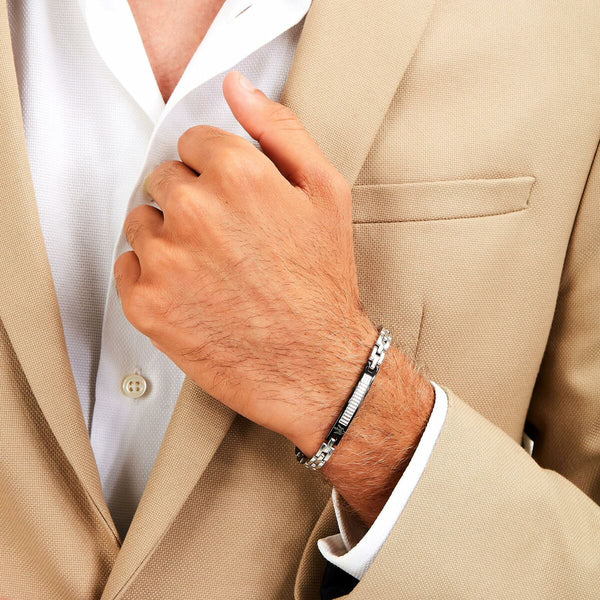 V3H29A9E1C6EFB2441F92A94AC818731493R6933612P7