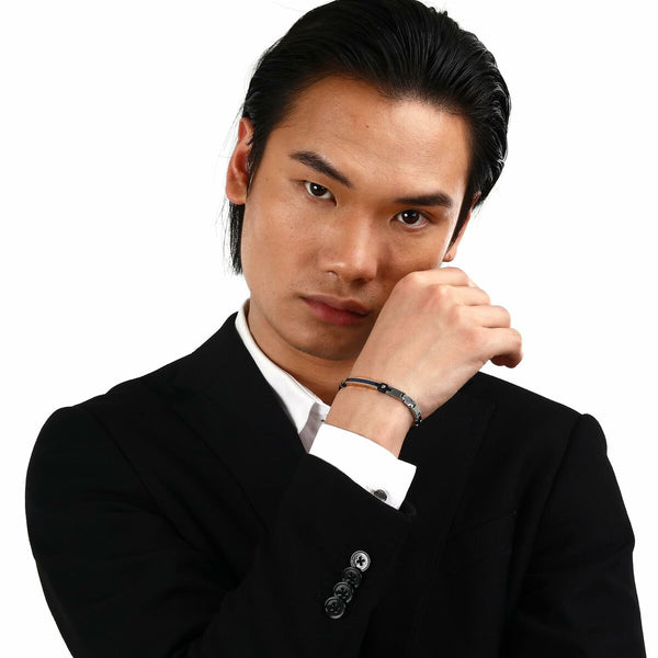 V4H766F5E225B6AB3A16DF4798EAACFC91AR6933924P5