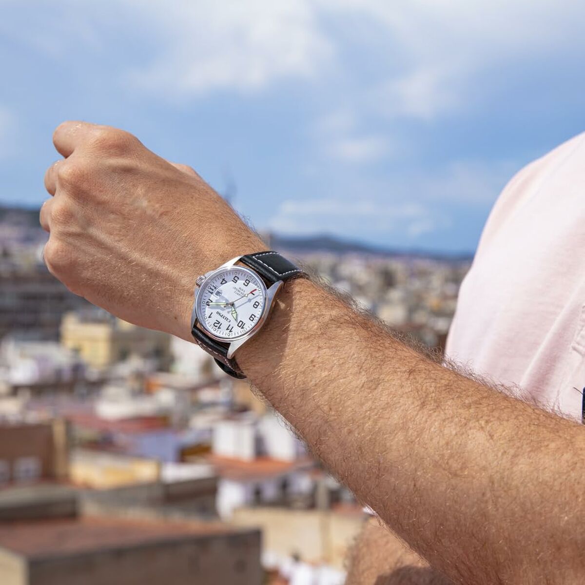 V5HFAD554A91E36D7534FFDCE08B5DCED0FR5663543P2