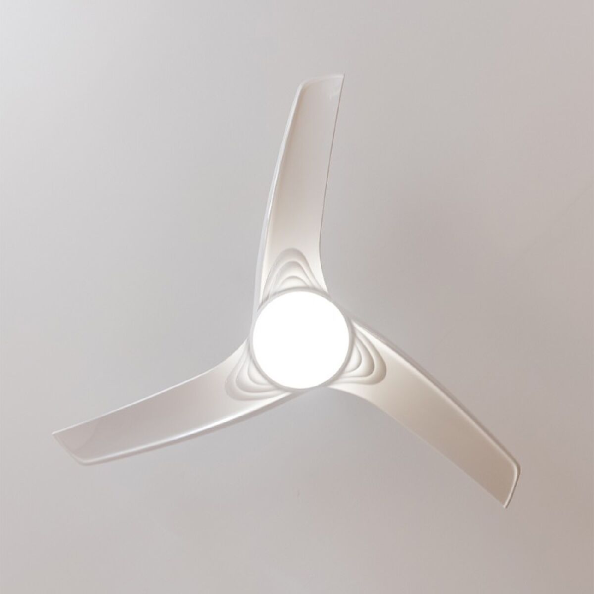 Deckenventilator mit Lampe Cecotec EnergySilence Aero 560 Weiß Silberfarben 18 W 60 W - AWK Flagship