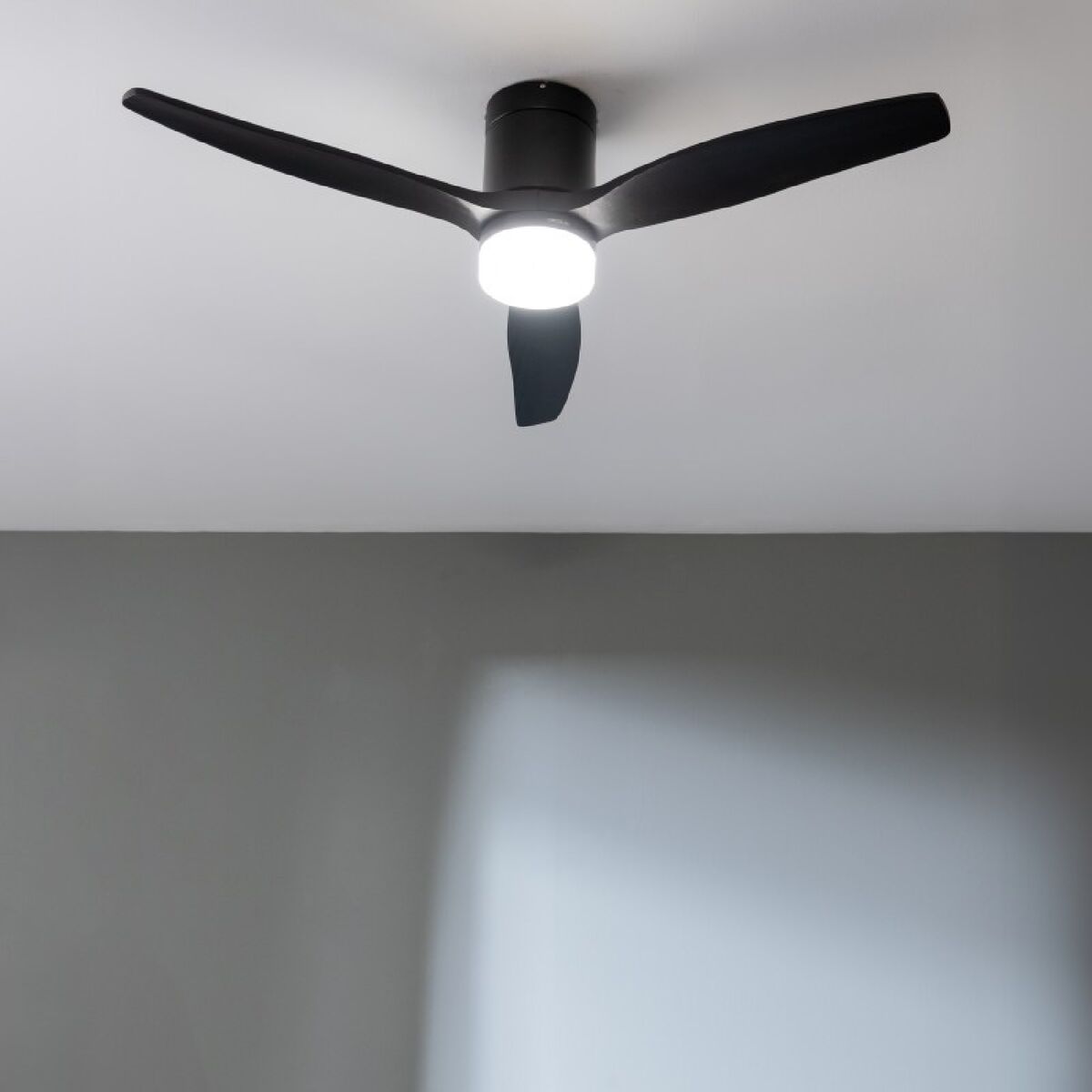 Deckenventilator mit Lampe Cecotec EnergySilence Aero 5600 Aqua Schwarz 20 W 40 W - AWK Flagship