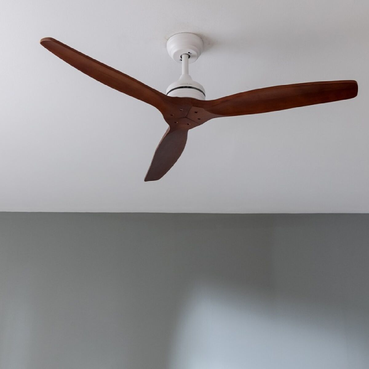 Deckenventilator Cecotec EnergySilence Aero 5270 Weiß Schwarz 40 W Ø132 cm Holz - AWK Flagship