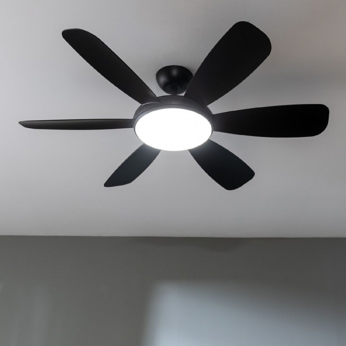 Deckenventilator mit Lampe Cecotec EnergySilence Aero 5200 Schwarz 55 W 32 W - AWK Flagship