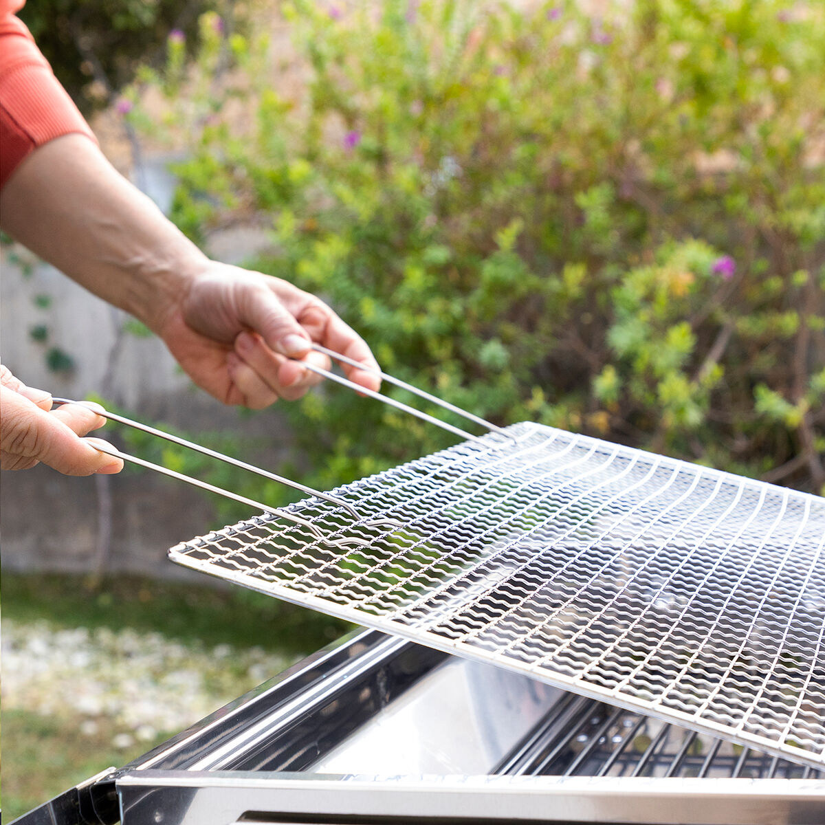 Zusammenklappbarer Holzkohlegrill aus Edelstahl ExelQ InnovaGoods - AWK Flagship