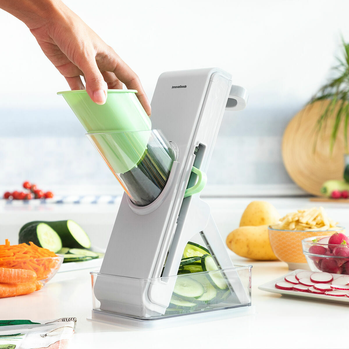 5-in-1 klappbarer Gemüsehobel Slichen InnovaGoods - AWK Flagship